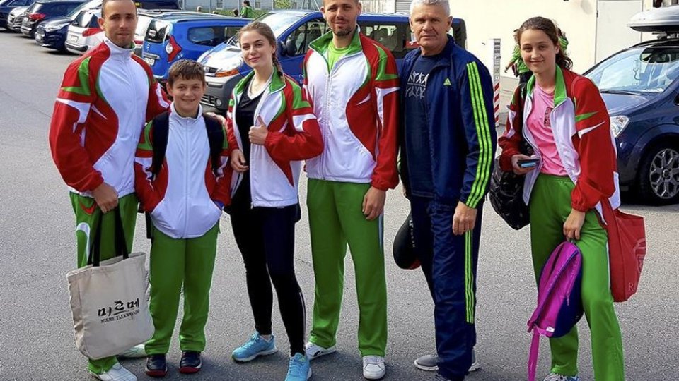 Nyolc érmet szereztek a Máté Taekwondósok a sógoroknál