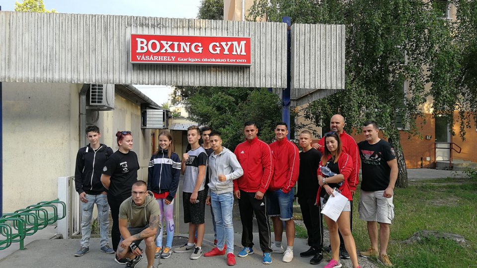 Népes csapattal nemzetközi versenyre utazott a Boxing Gym Vásárhely